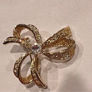 Gold Tone Bow Shaped Rhinestone Brooch Pin